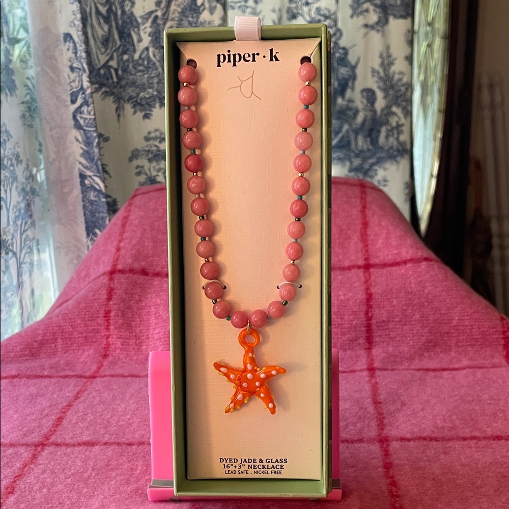 Piper Vibrant Pink Bead Necklace with Orange Starfish